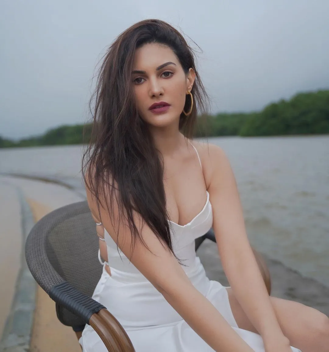 Amyra Dastur Age